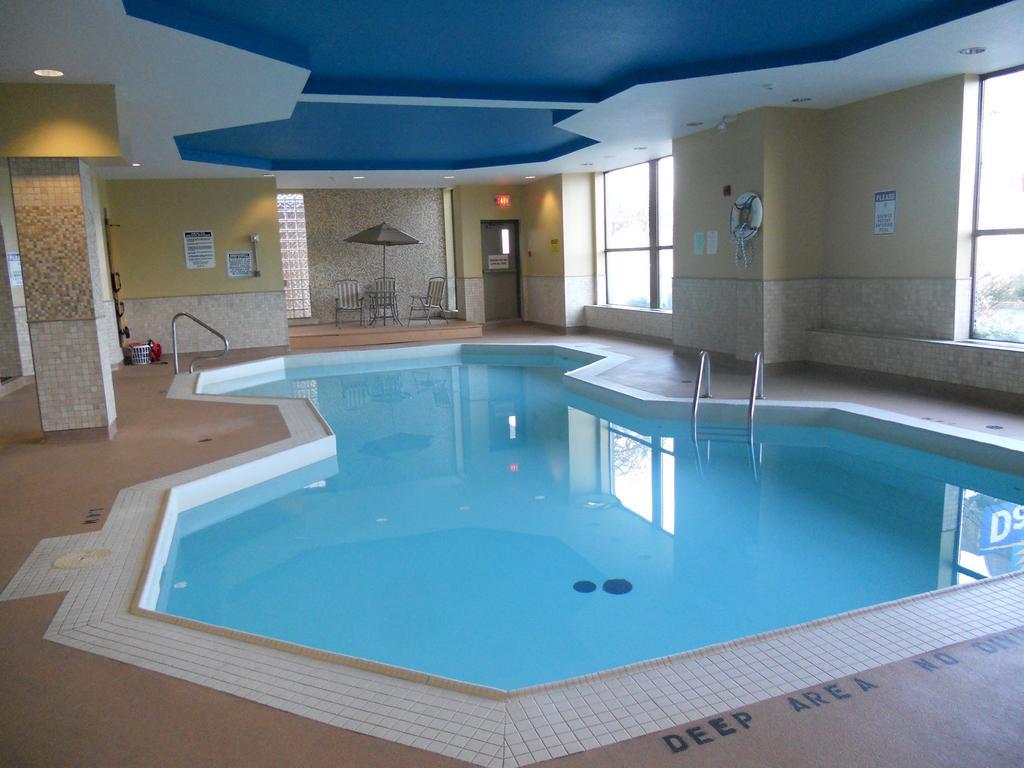 Days Inn By Wyndham Niagara Falls Lundys Lane Dış mekan fotoğraf